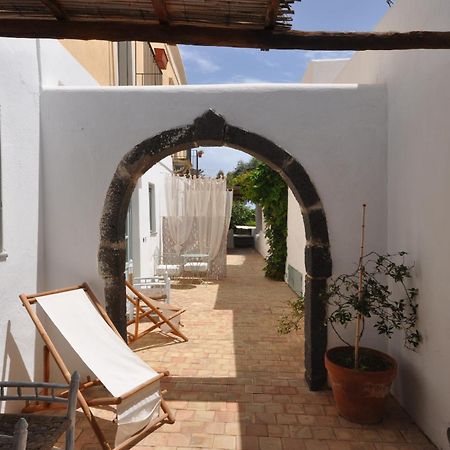 La Salina Hotel Borgo Di Mare Лингуа Экстерьер фото