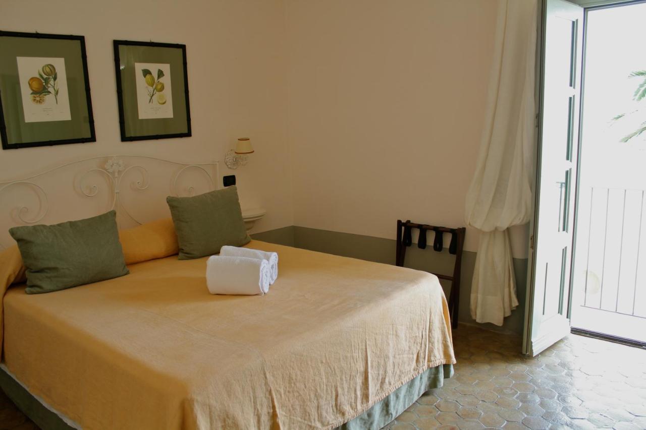 La Salina Hotel Borgo Di Mare Лингуа Экстерьер фото