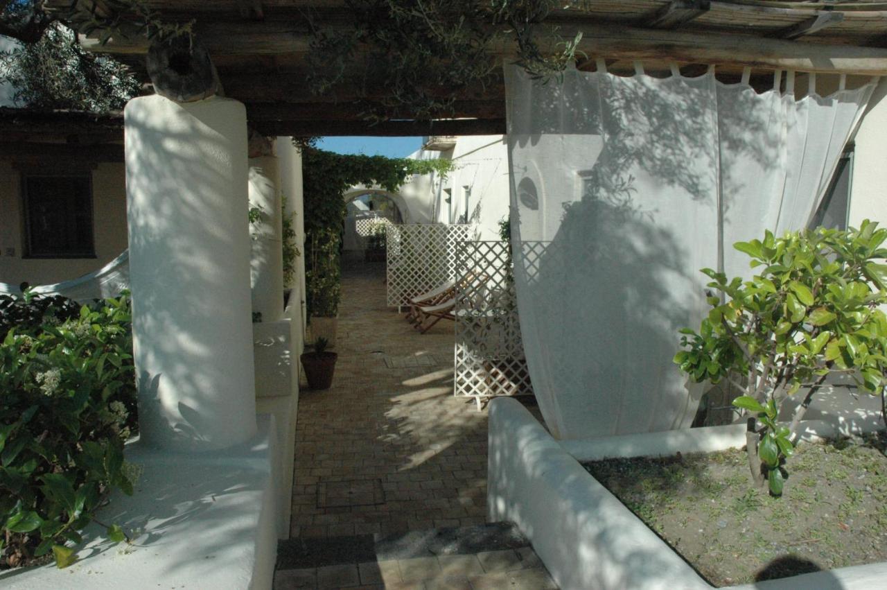 La Salina Hotel Borgo Di Mare Лингуа Экстерьер фото