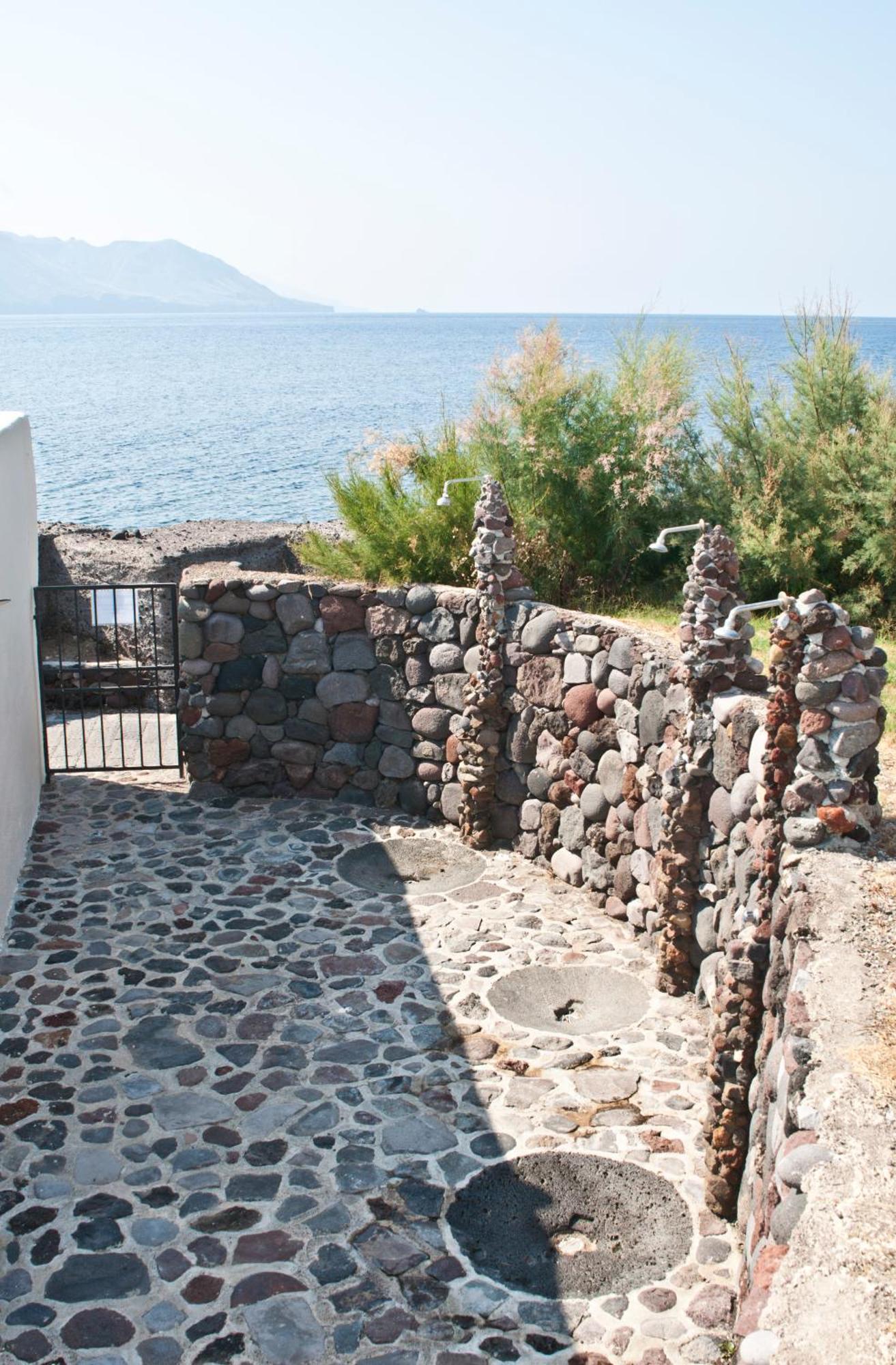 La Salina Hotel Borgo Di Mare Лингуа Экстерьер фото