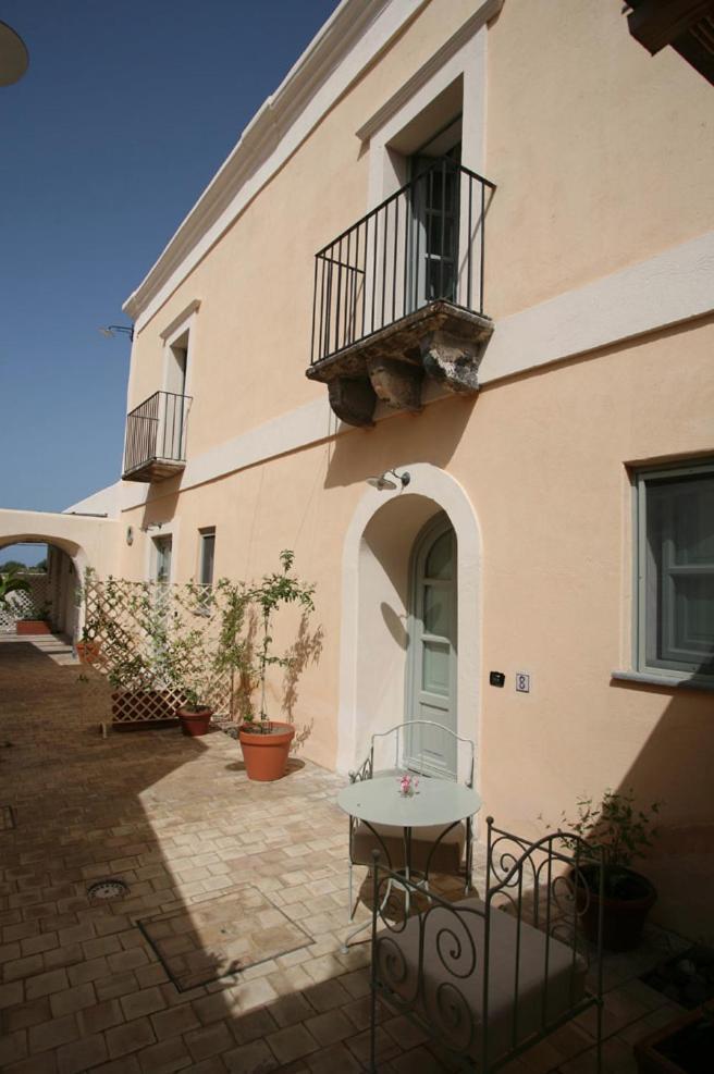 La Salina Hotel Borgo Di Mare Лингуа Экстерьер фото