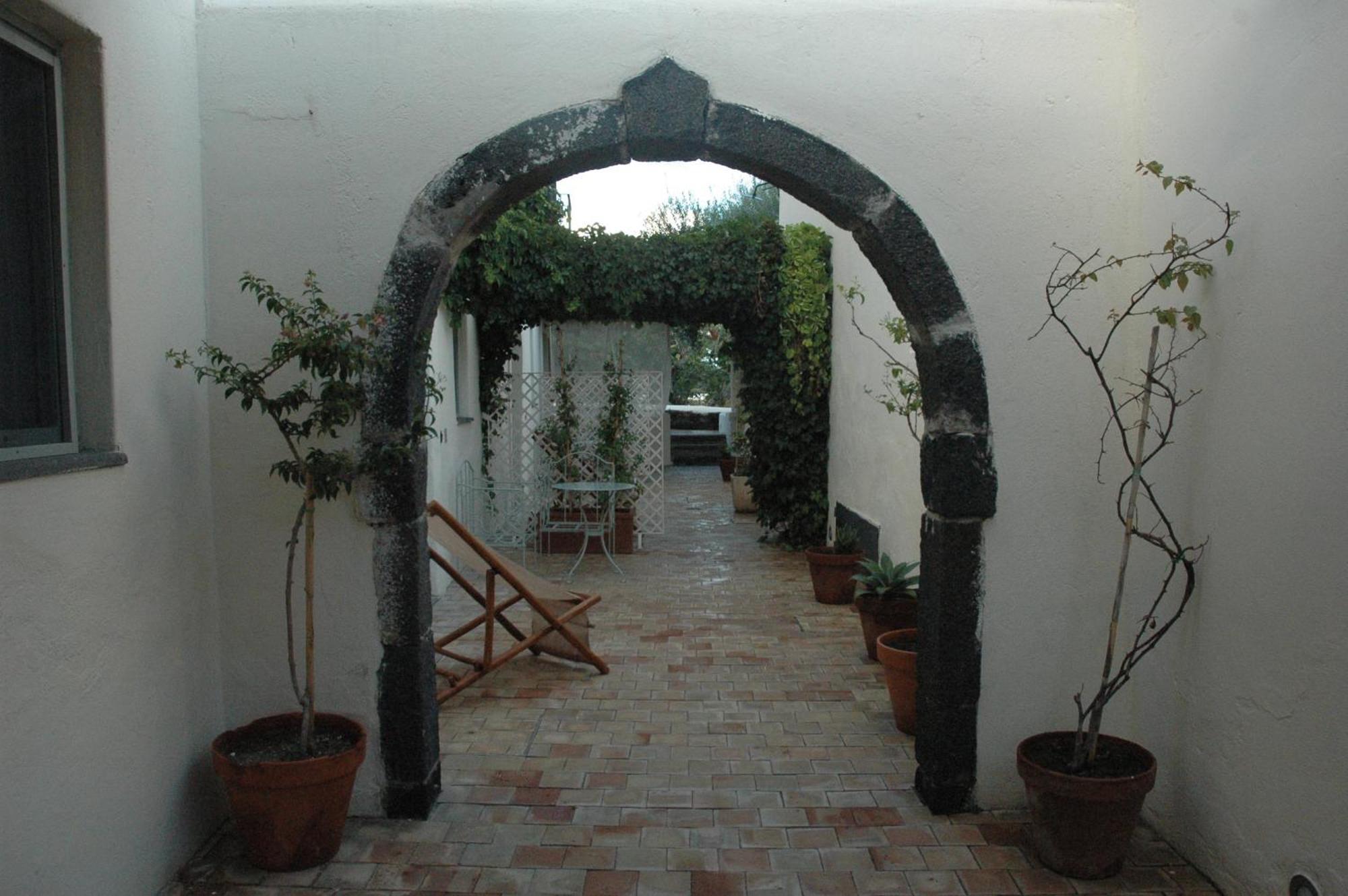 La Salina Hotel Borgo Di Mare Лингуа Экстерьер фото