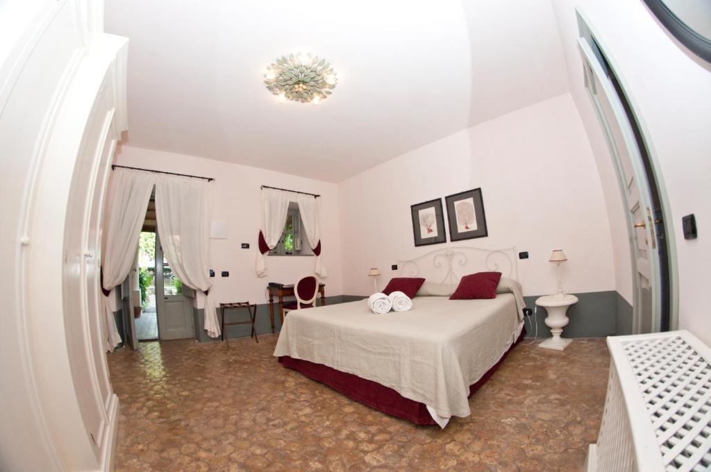 La Salina Hotel Borgo Di Mare Лингуа Номер фото