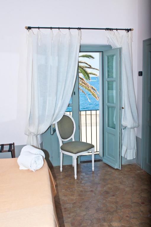 La Salina Hotel Borgo Di Mare Лингуа Номер фото