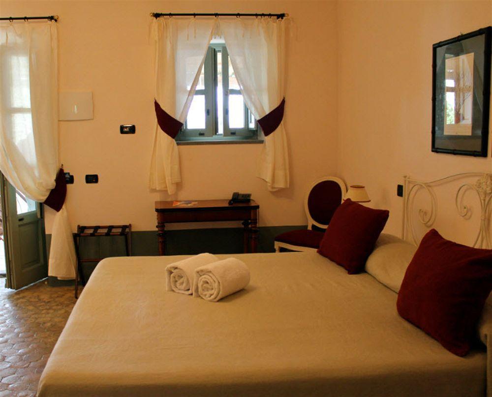 La Salina Hotel Borgo Di Mare Лингуа Экстерьер фото